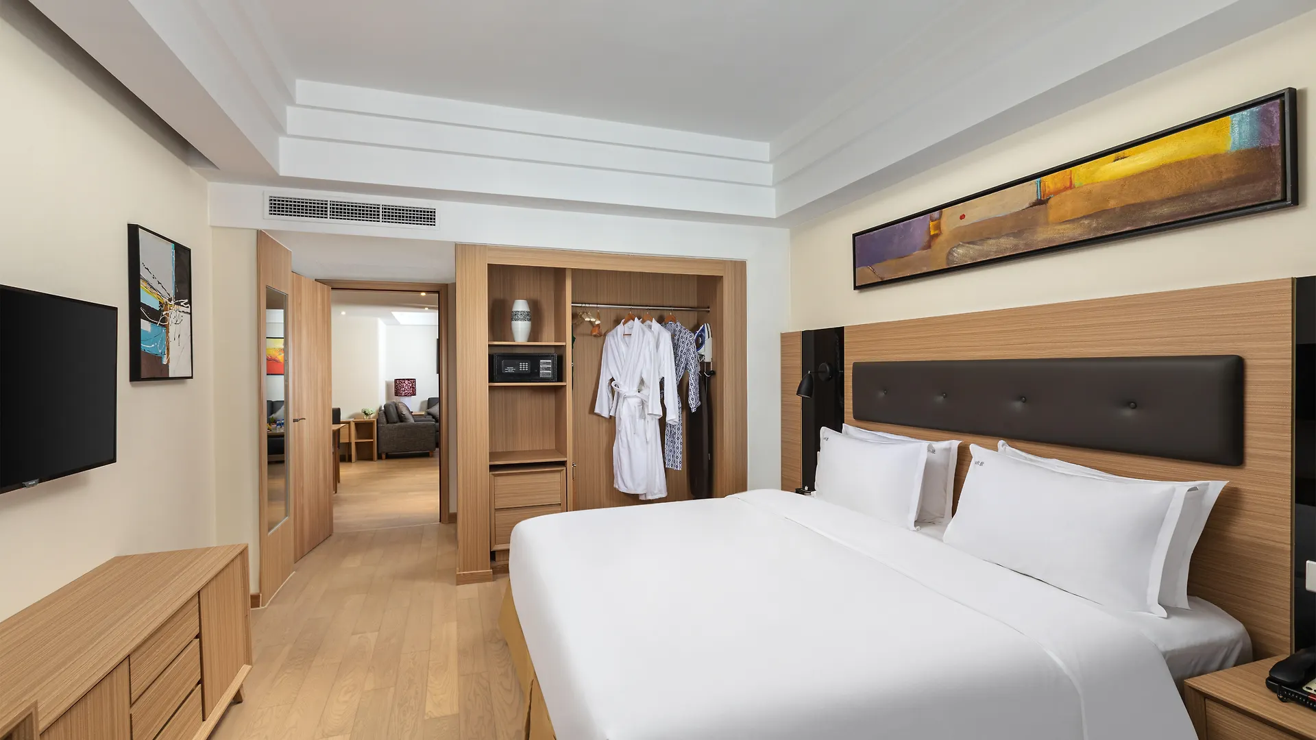 Holiday Inn Shanghai Hongqiao Central By Ihg