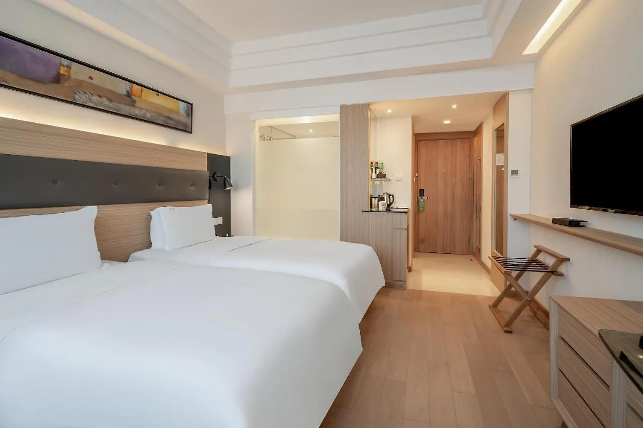Holiday Inn Shanghai Hongqiao Central By Ihg Čína