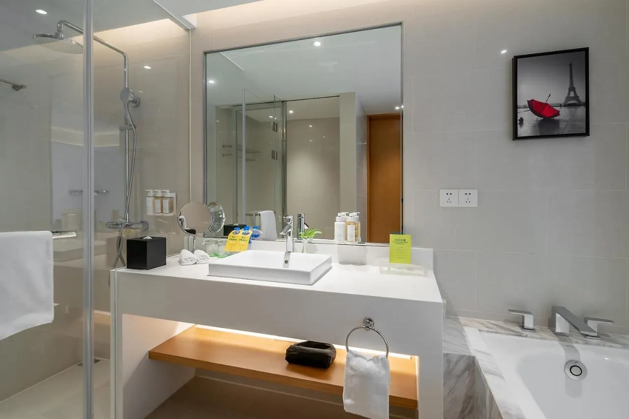 Holiday Inn Shanghai Hongqiao Central By Ihg Hotel