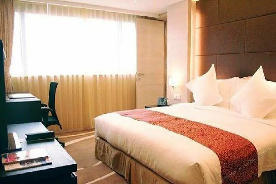 Holiday Inn Shanghai Hongqiao Central By Ihg Čína
